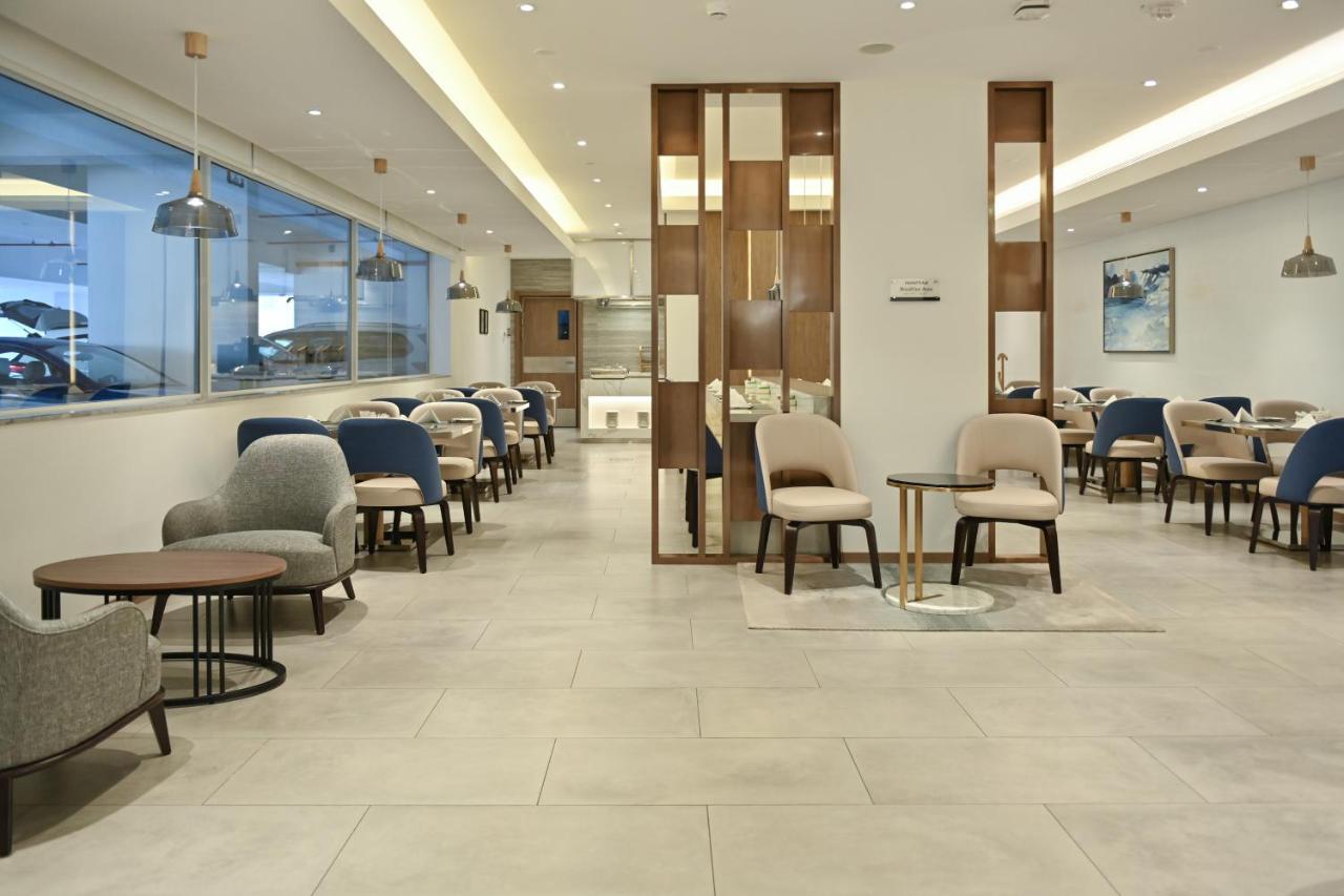 Comfort Hotel Jeddah King Road Jidá Exterior foto