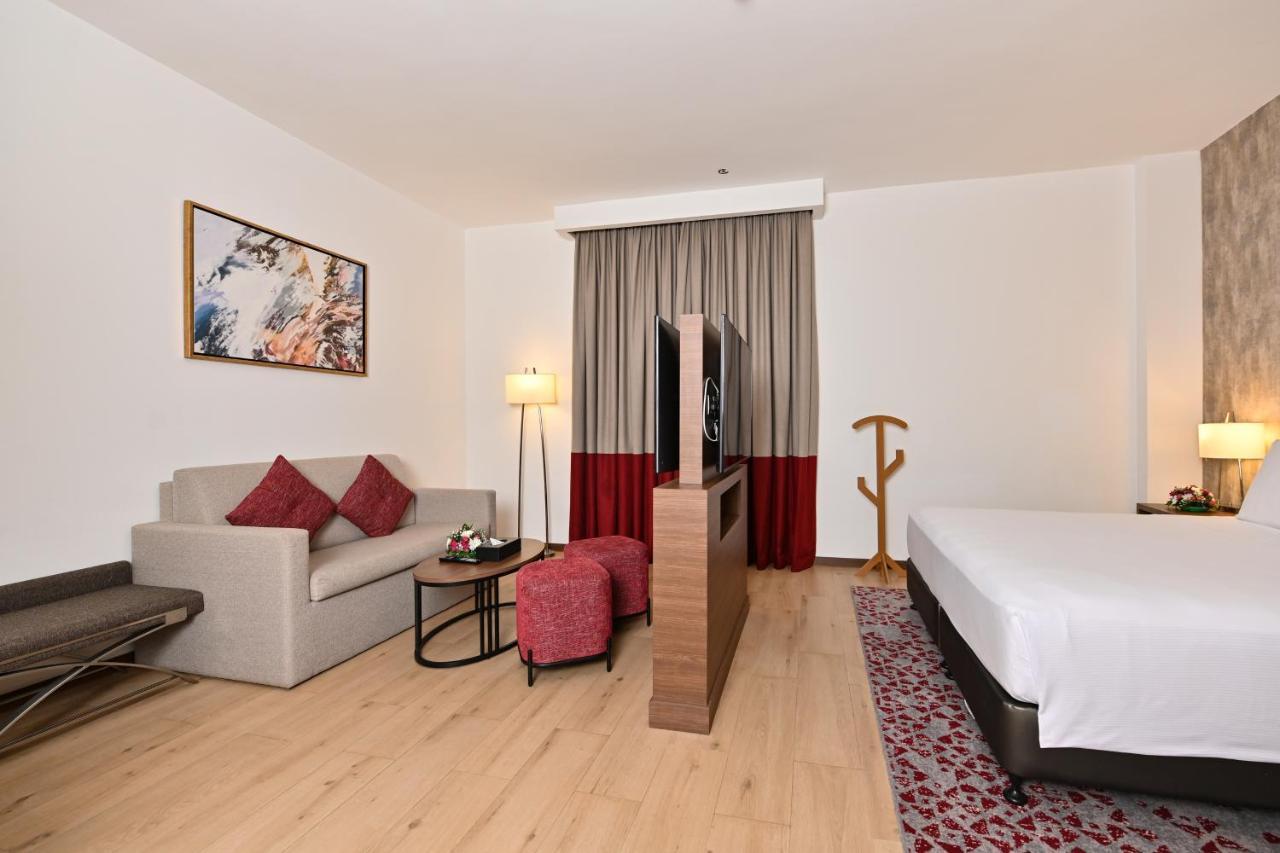 Comfort Hotel Jeddah King Road Jidá Exterior foto