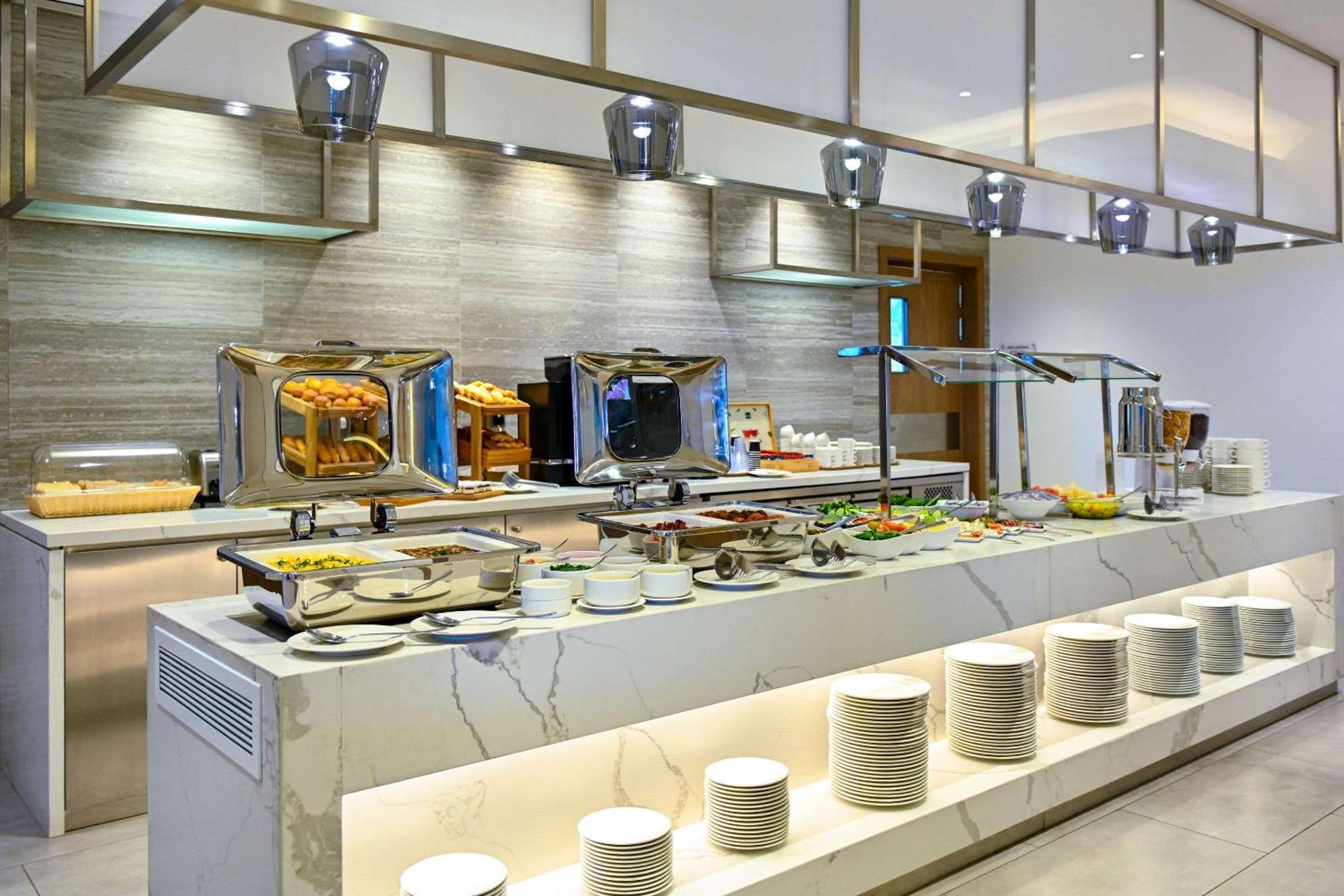 Comfort Hotel Jeddah King Road Jidá Exterior foto