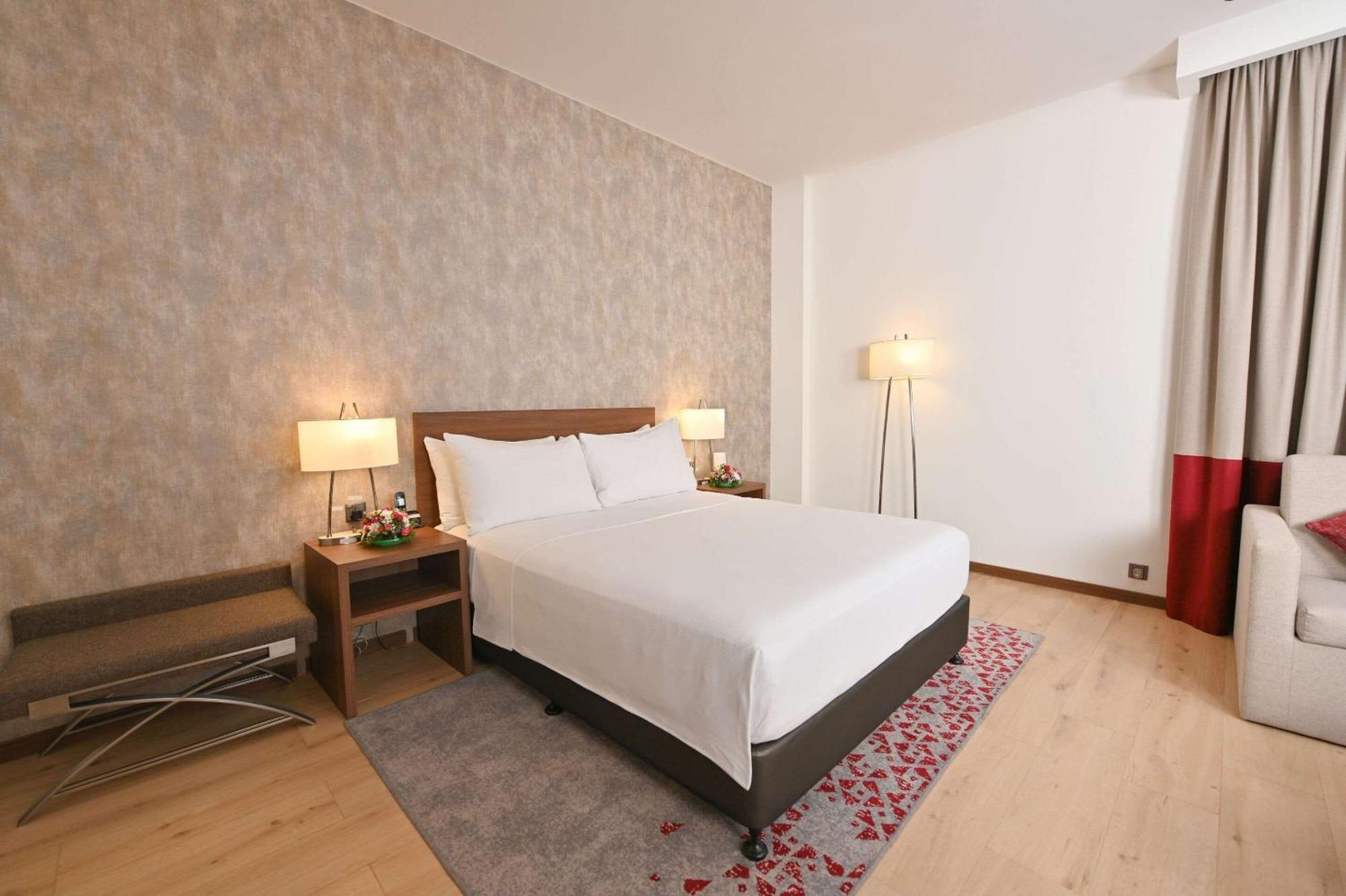 Comfort Hotel Jeddah King Road Jidá Exterior foto