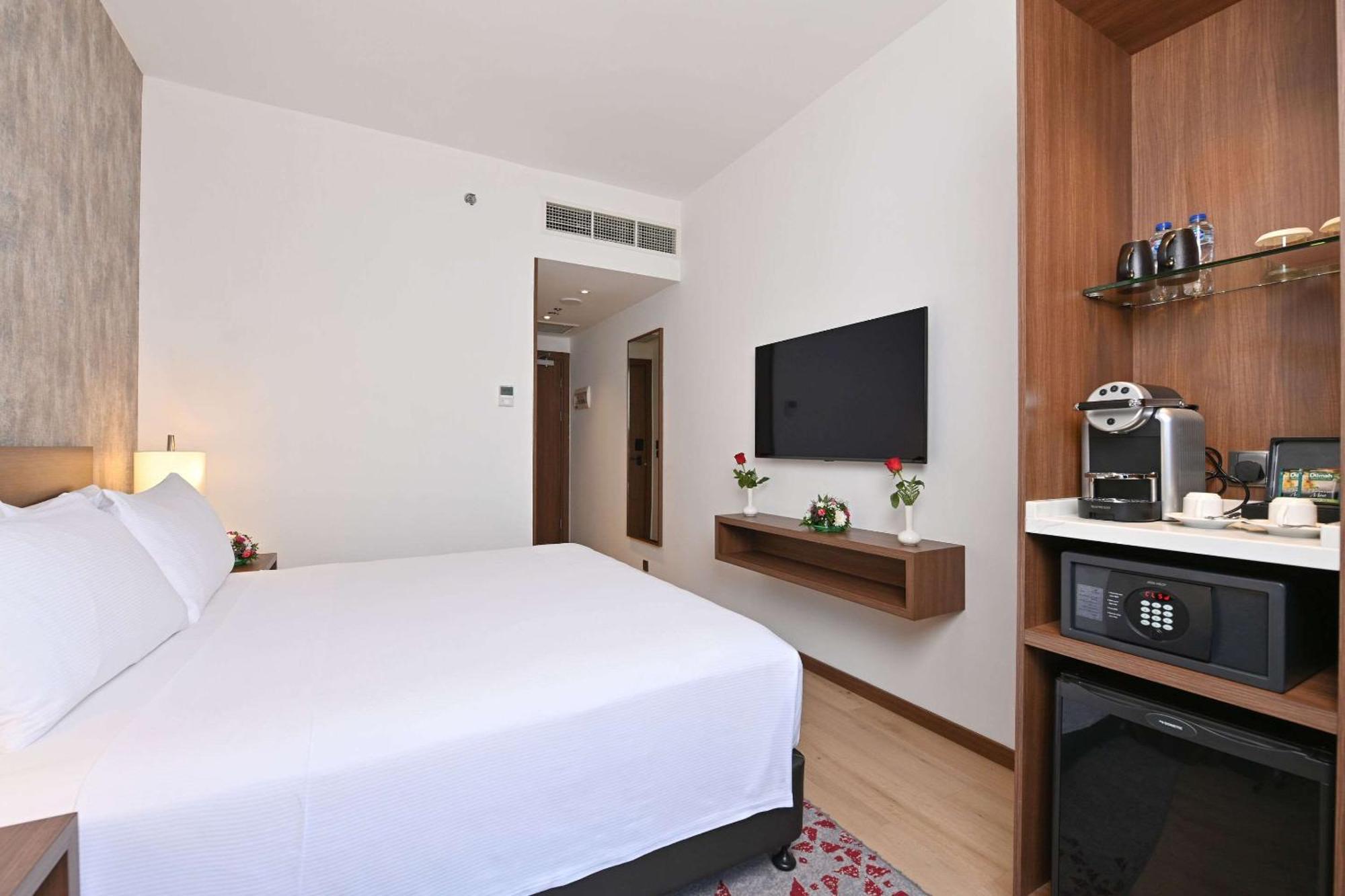 Comfort Hotel Jeddah King Road Jidá Exterior foto
