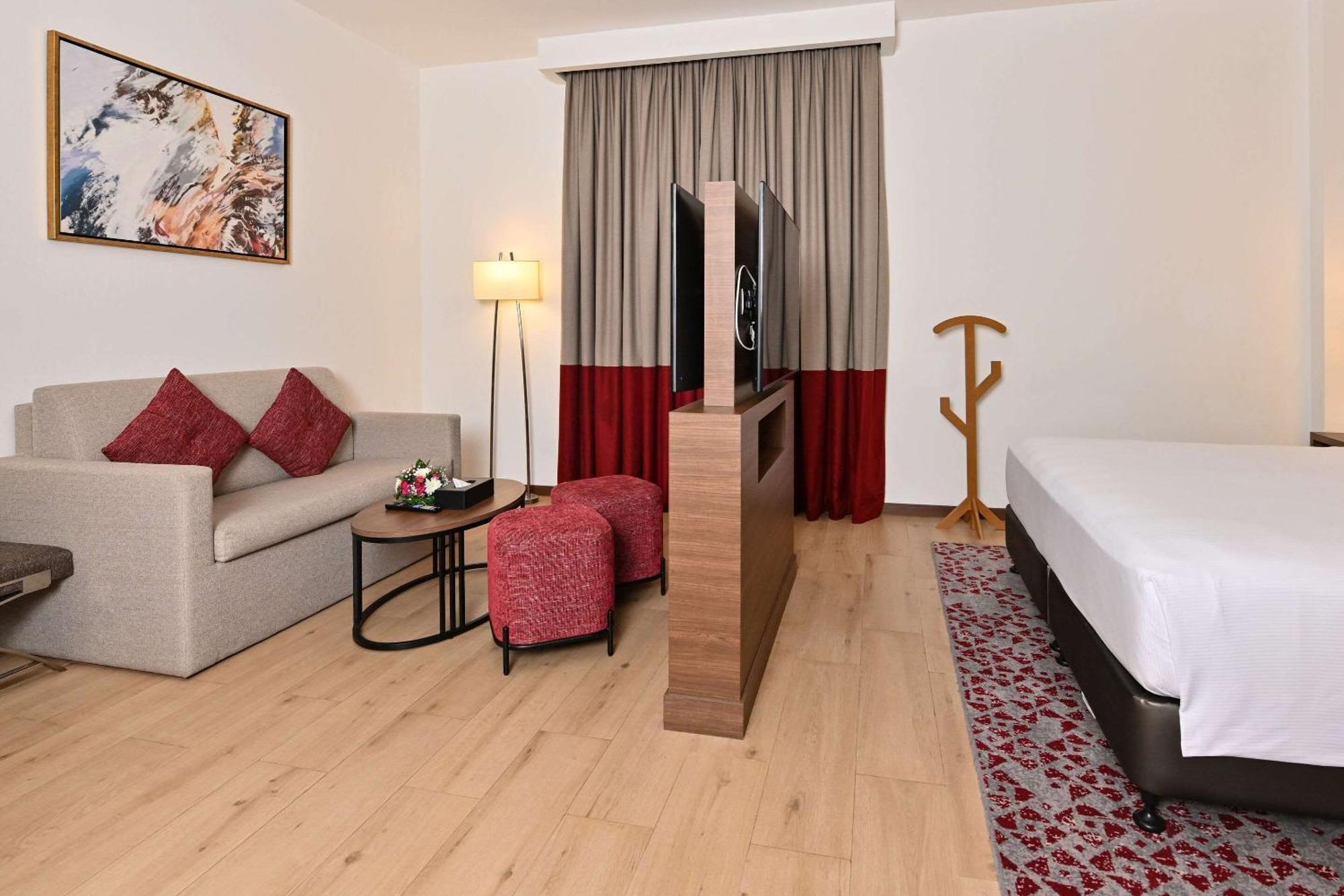 Comfort Hotel Jeddah King Road Jidá Exterior foto